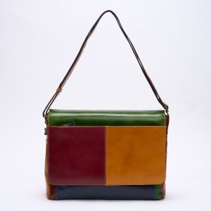Geanta Dreptunghiulara Cu Clapa Multicolora Geanta Dreptunghiulara Cu Clapa Multicolora