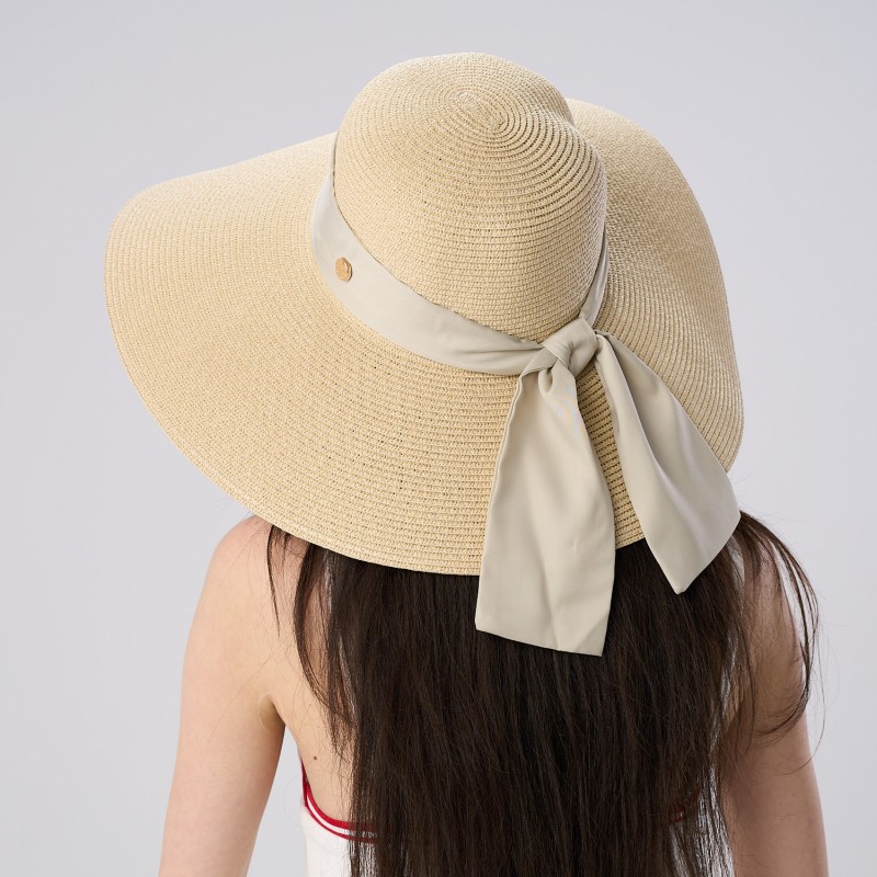 Palarie Bej Din Paie Cu Boruri Late