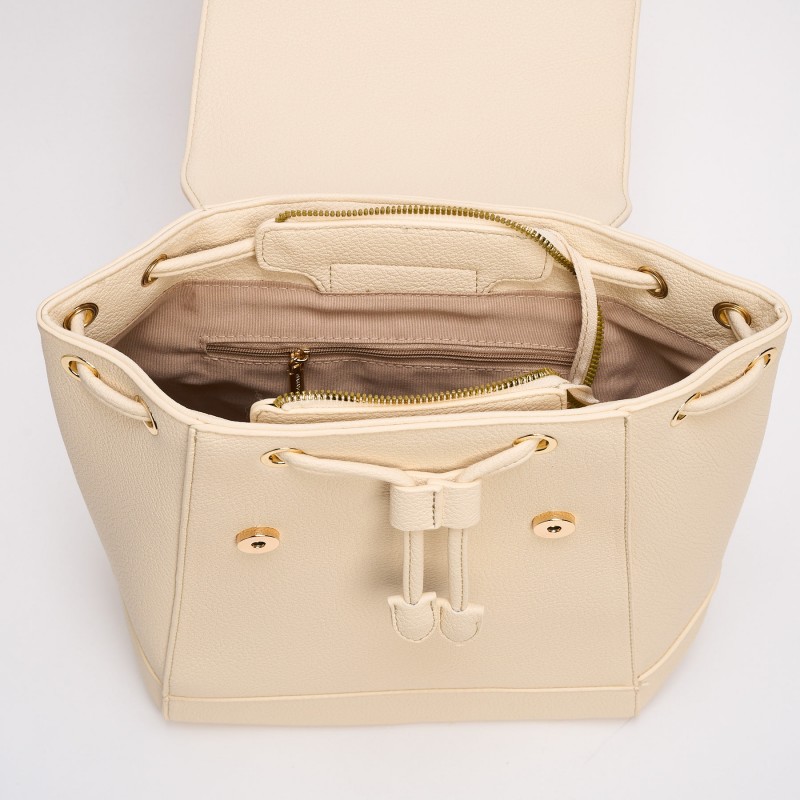 Rucsac Crem Cu Snur Si Cusaturi Rucsac Crem Cu Snur Si Cusaturi