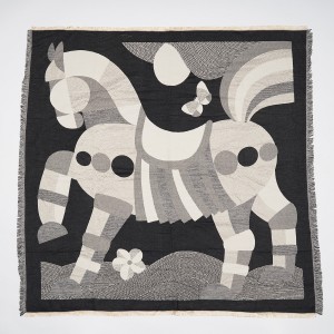 Esarfa Galop Patrata Din Satin Si Vascoza Crem