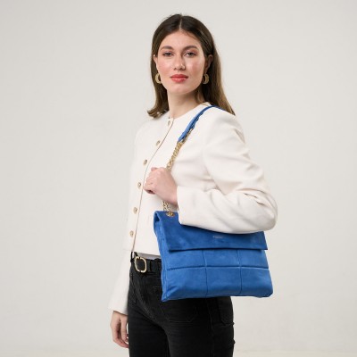 Geanta Albastra Cu Clapeta Textila Matlasata Si Lant